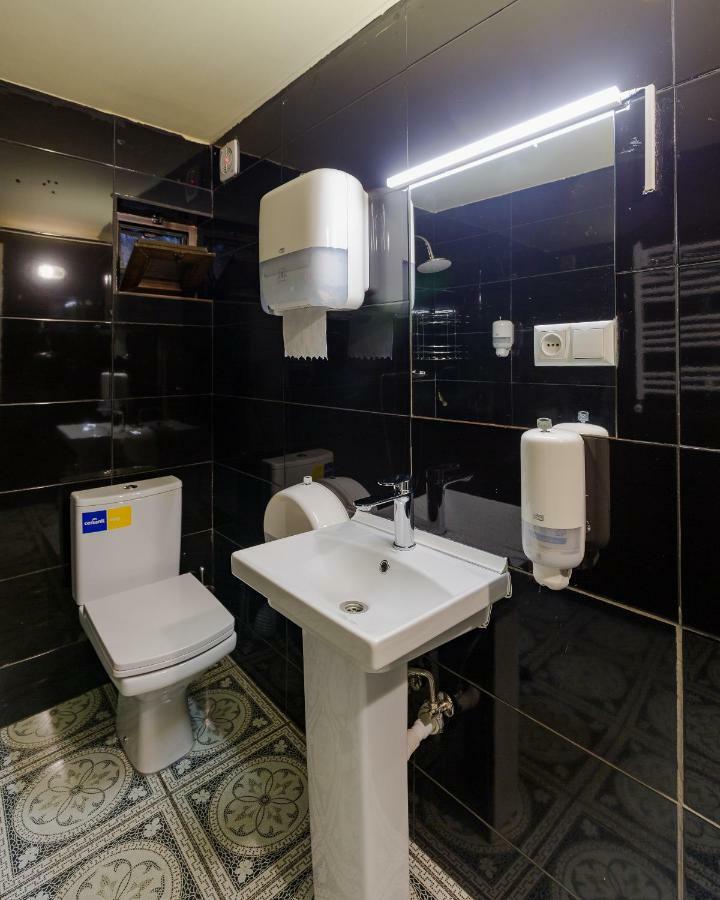 Batumi Surf Hostel Kültér fotó
